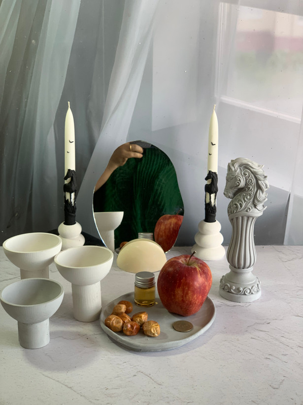 هفت سین کامل با مجسمه اسب نماد سال ۱۴۰۵